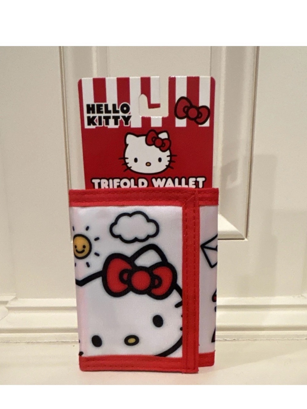 Hello Kitty White & Red Trifold Wallet